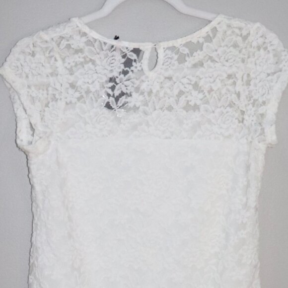 POOF Apparel Lace Womens Top in White Size L - Picture 2 of 3